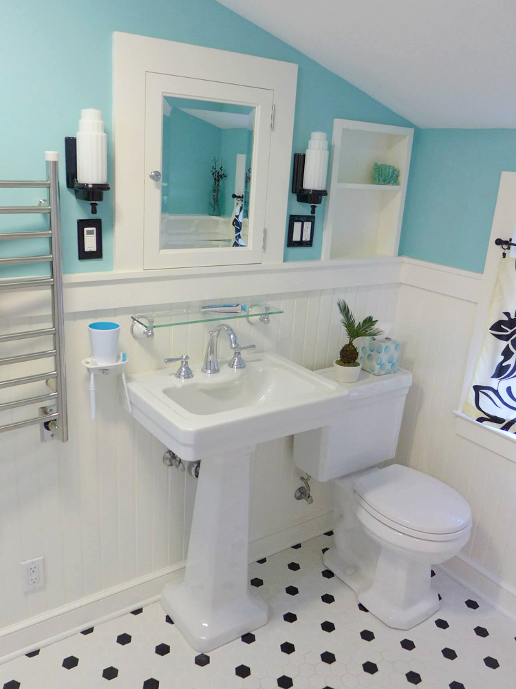 Ghaffari / Hurley Bathroom
